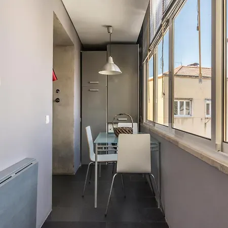 Houze_city Center, 5 Flat W/ Sunny Terrace *